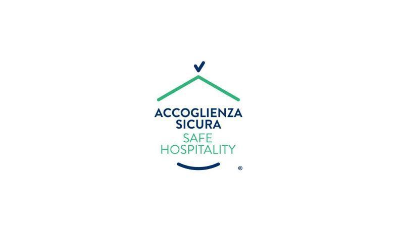 Alojamento de Acomodação e Pequeno-almoço Monica 3*